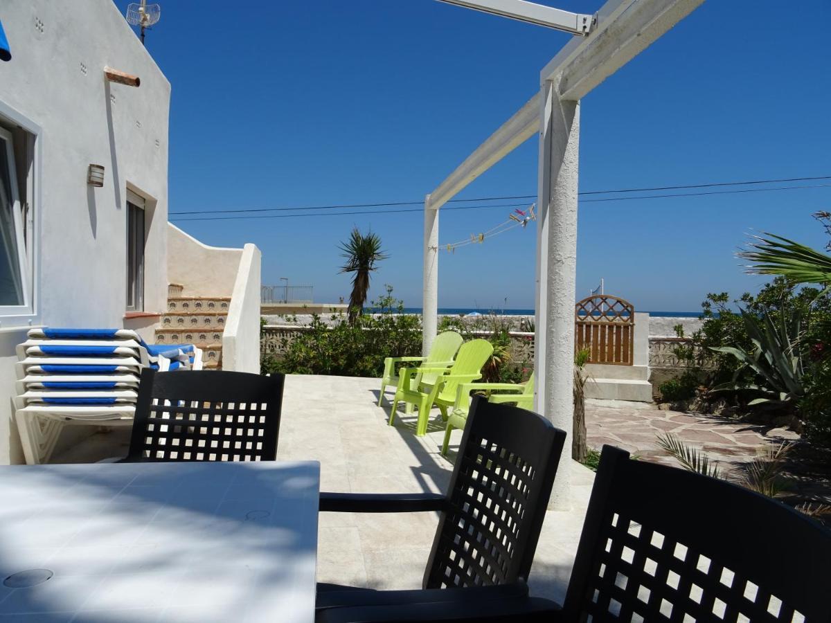 Villa At Seafront With Private Garden-655 เดเนีย ภายนอก รูปภาพ