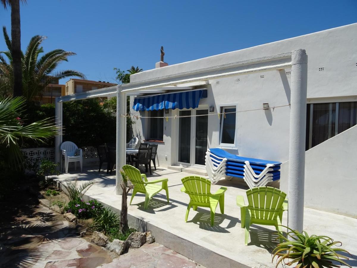 Villa At Seafront With Private Garden-655 เดเนีย ภายนอก รูปภาพ